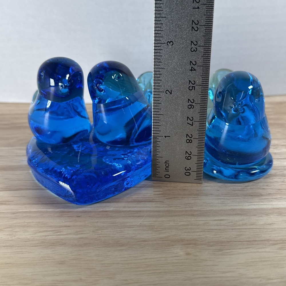 2 Vintage Leonard Leo Ward Bluebird of Happiness Glass Figurine Signed 1989 1991 - Picture 5 of 9